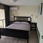 Apartment Above The Sea *