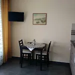 Apartment Above The Sea *