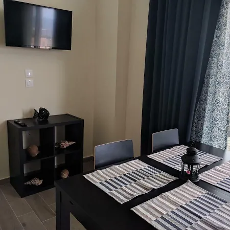 Lägenhet Above The Sea