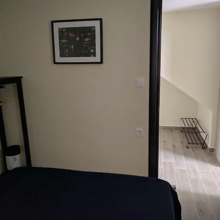 Lägenhet Above The Sea