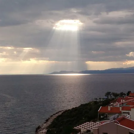 Lägenhet Above The Sea Skála Marión