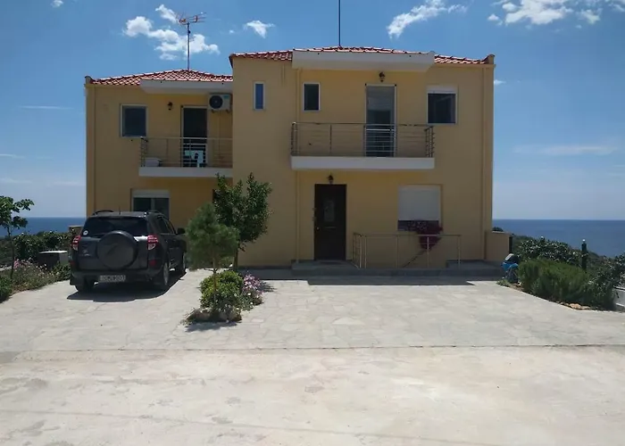 Above The Sea * Skála Marión