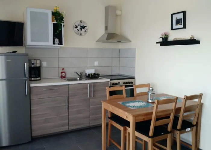 Above The Sea Apartamento Skála Marión